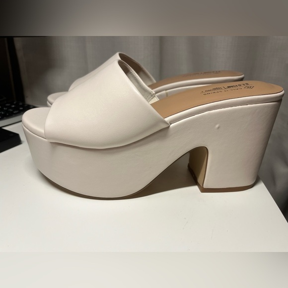 Call it spring platform mule sandal - Picture 2 of 6